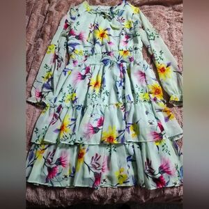 Girls size 14 Rare Editions floral dress! Beautiful.
